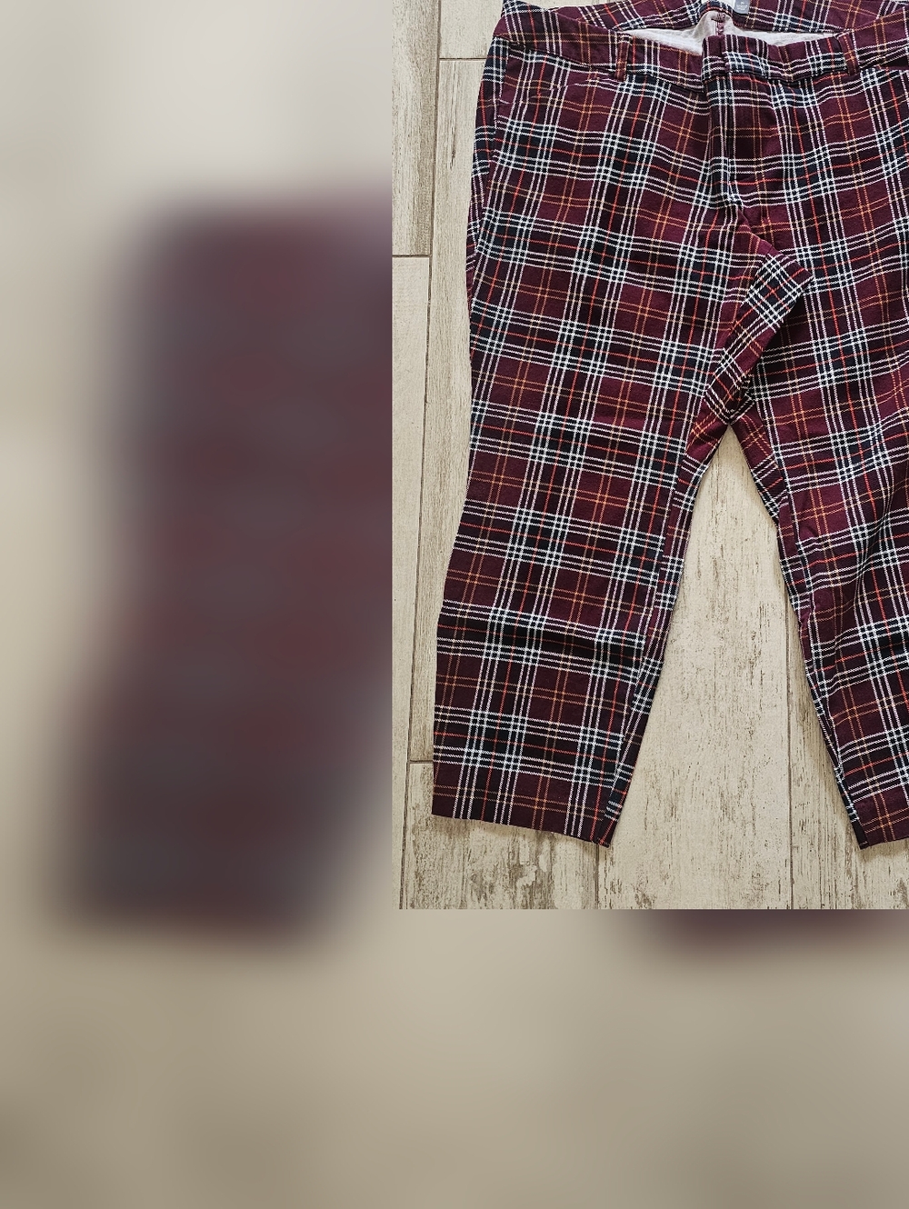 Old Navy Burgundy Plaid Skinny Pants 24